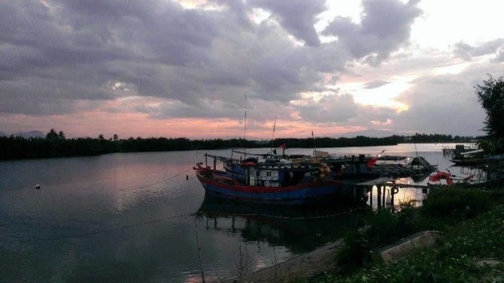 River Park Homestay&Hostel Hoi An Exterior foto